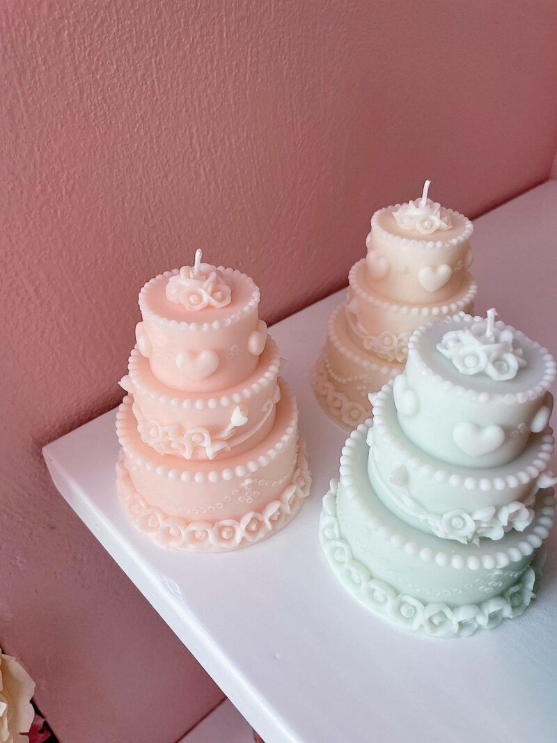 Candela torta a piani - immagine 2