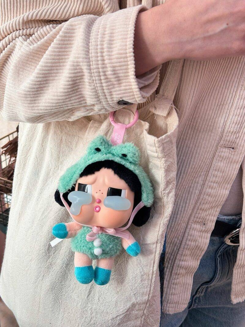 Cry Baby originale Pop Mart